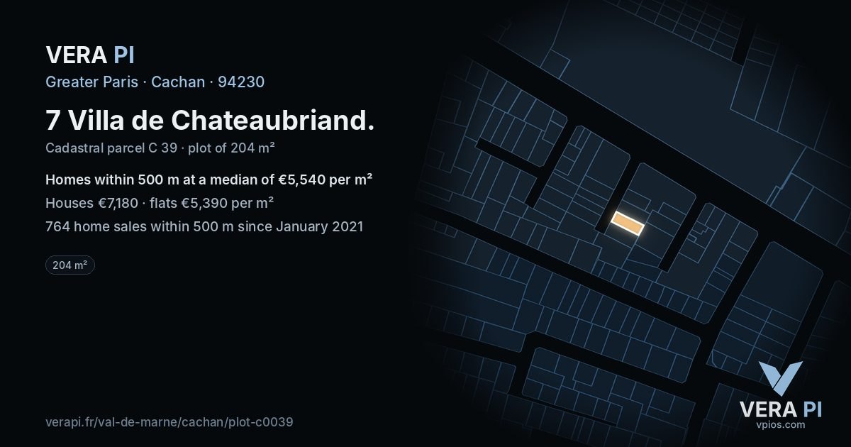 7 Villa de Chateaubriand, Cachan at night – the plot lit, the parcels around coloured by the prices near them