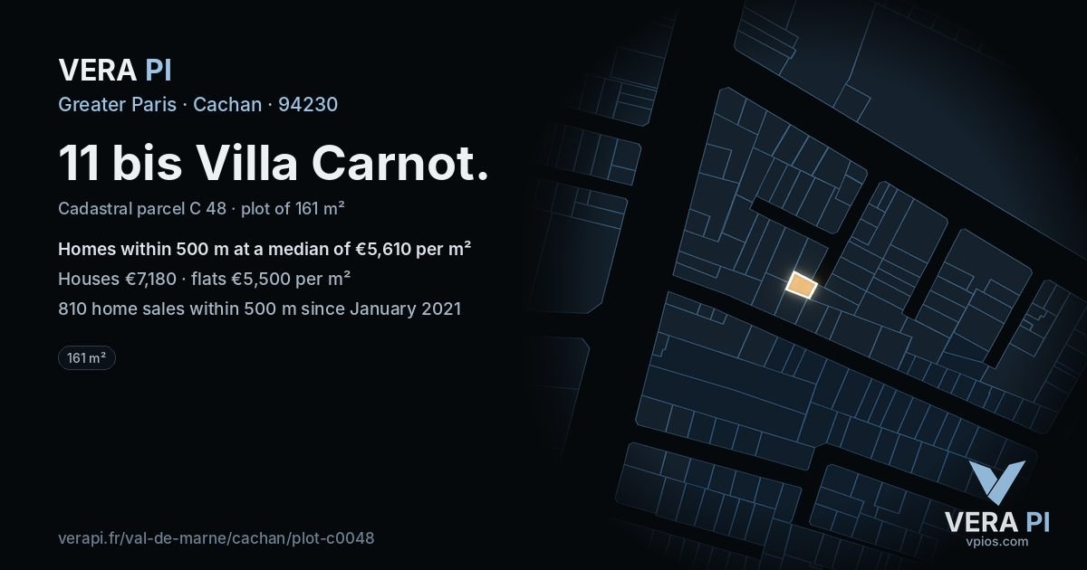 11 bis Villa Carnot, Cachan at night – the plot lit, the parcels around coloured by the prices near them