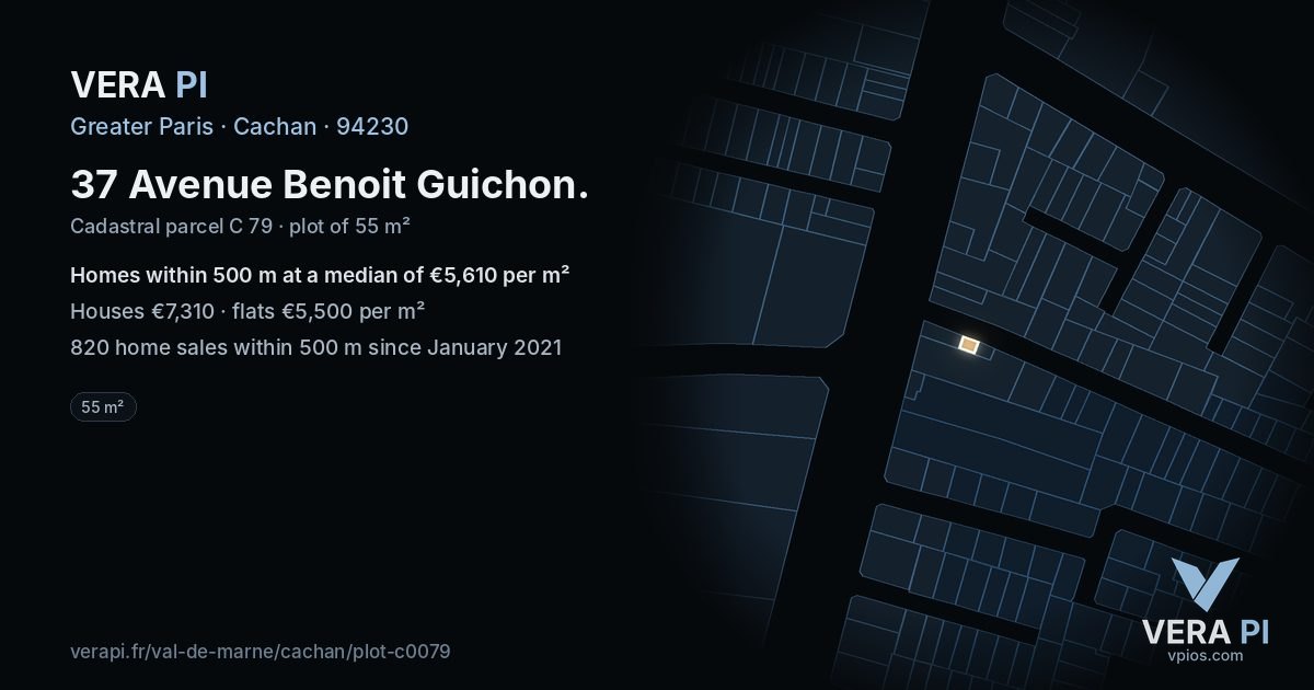37 Avenue Benoit Guichon, Cachan at night – the plot lit, the parcels around coloured by the prices near them
