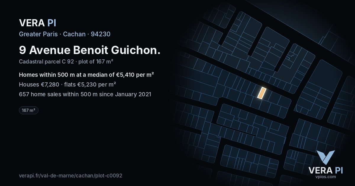 9 Avenue Benoit Guichon, Cachan at night – the plot lit, the parcels around coloured by the prices near them