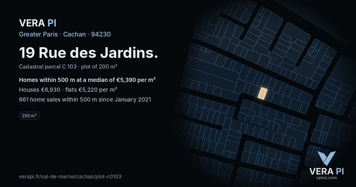 19 Rue des Jardins, Cachan at night – the plot lit, the parcels around coloured by the prices near them