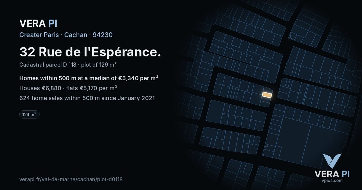32 Rue de l'Espérance, Cachan at night – the plot lit, the parcels around coloured by the prices near them