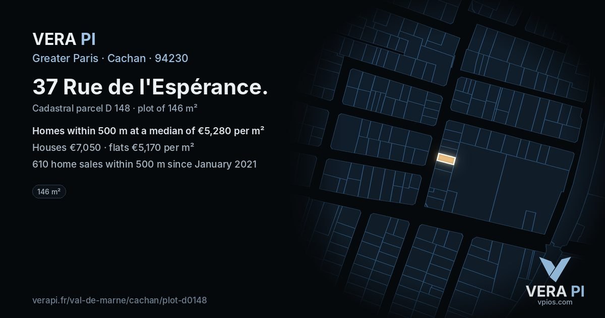 37 Rue de l'Espérance, Cachan at night – the plot lit, the parcels around coloured by the prices near them