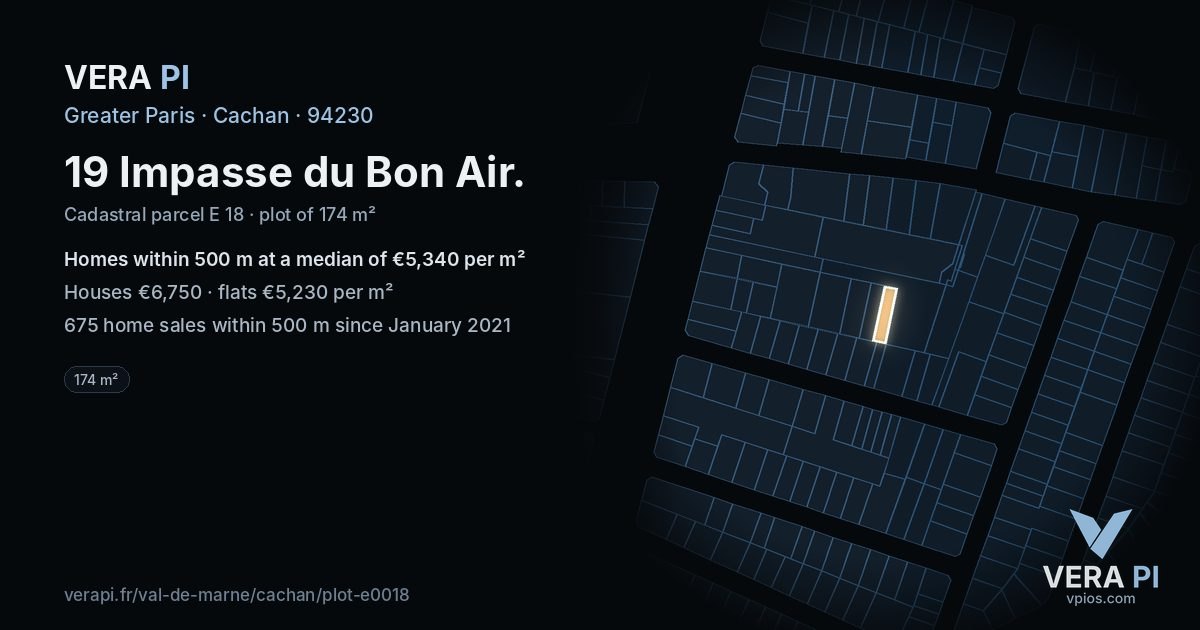 19 Impasse du Bon Air, Cachan at night – the plot lit, the parcels around coloured by the prices near them
