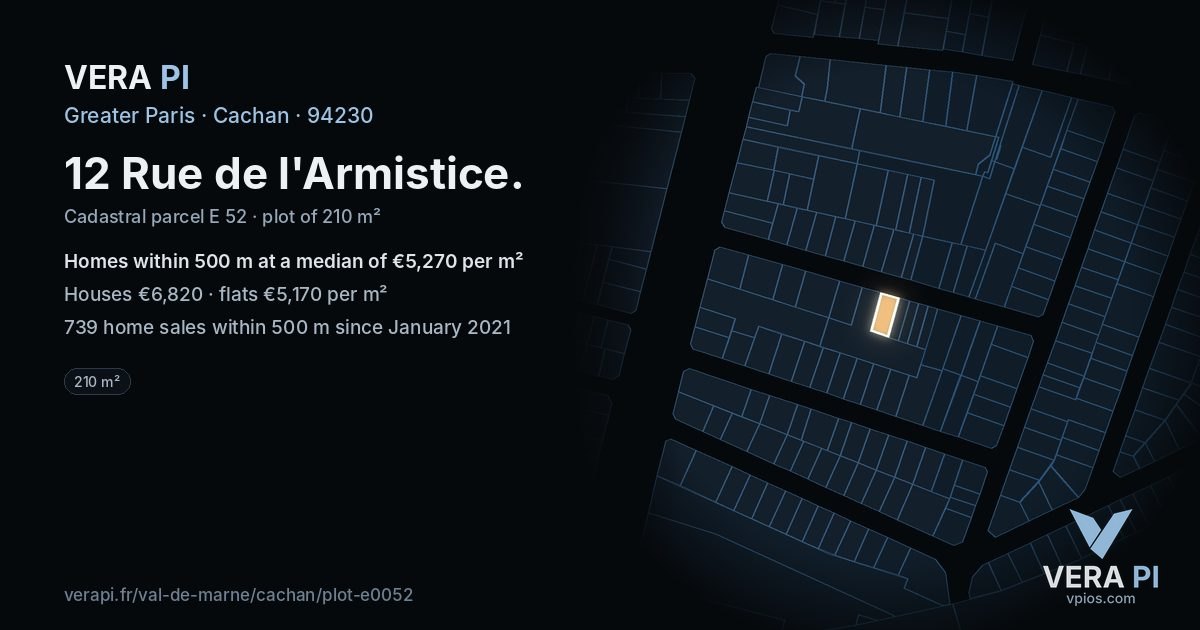 12 Rue de l'Armistice, Cachan at night – the plot lit, the parcels around coloured by the prices near them