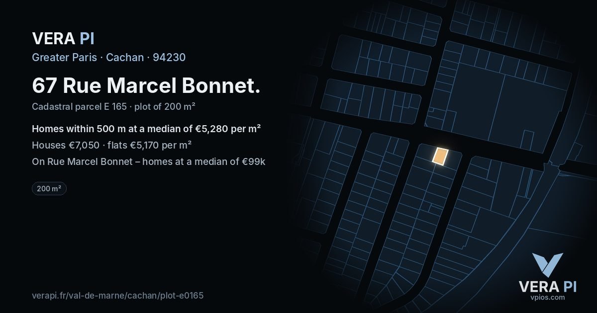 67 Rue Marcel Bonnet, Cachan at night – the plot lit, the parcels around coloured by the prices near them