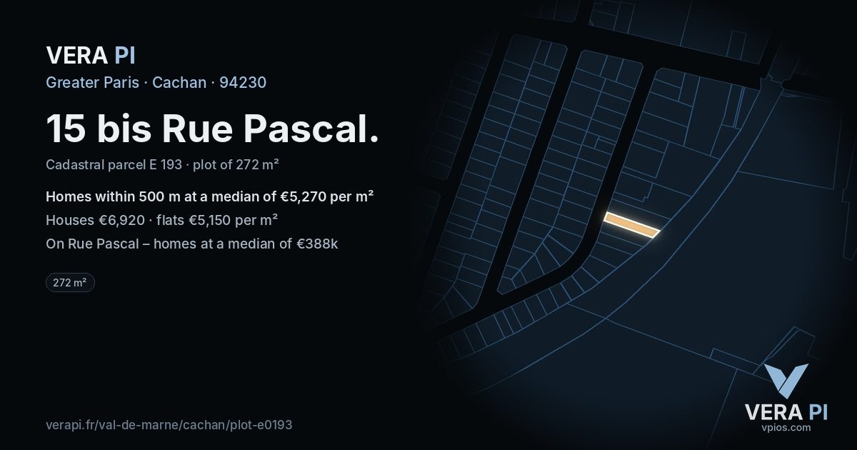15 bis Rue Pascal, Cachan at night – the plot lit, the parcels around coloured by the prices near them
