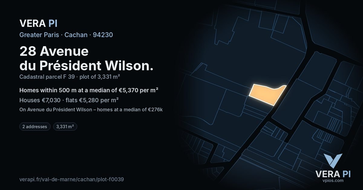 28 Avenue du Président Wilson, Cachan at night – the plot lit, the parcels around coloured by the prices near them