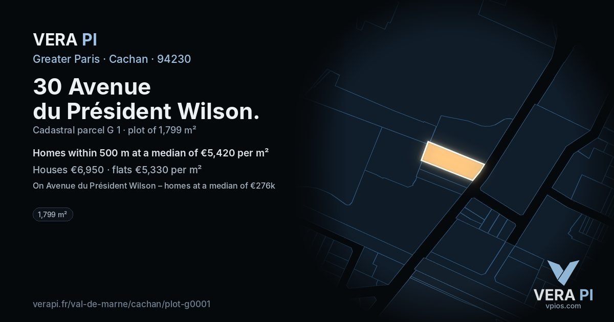 30 Avenue du Président Wilson, Cachan at night – the plot lit, the parcels around coloured by the prices near them