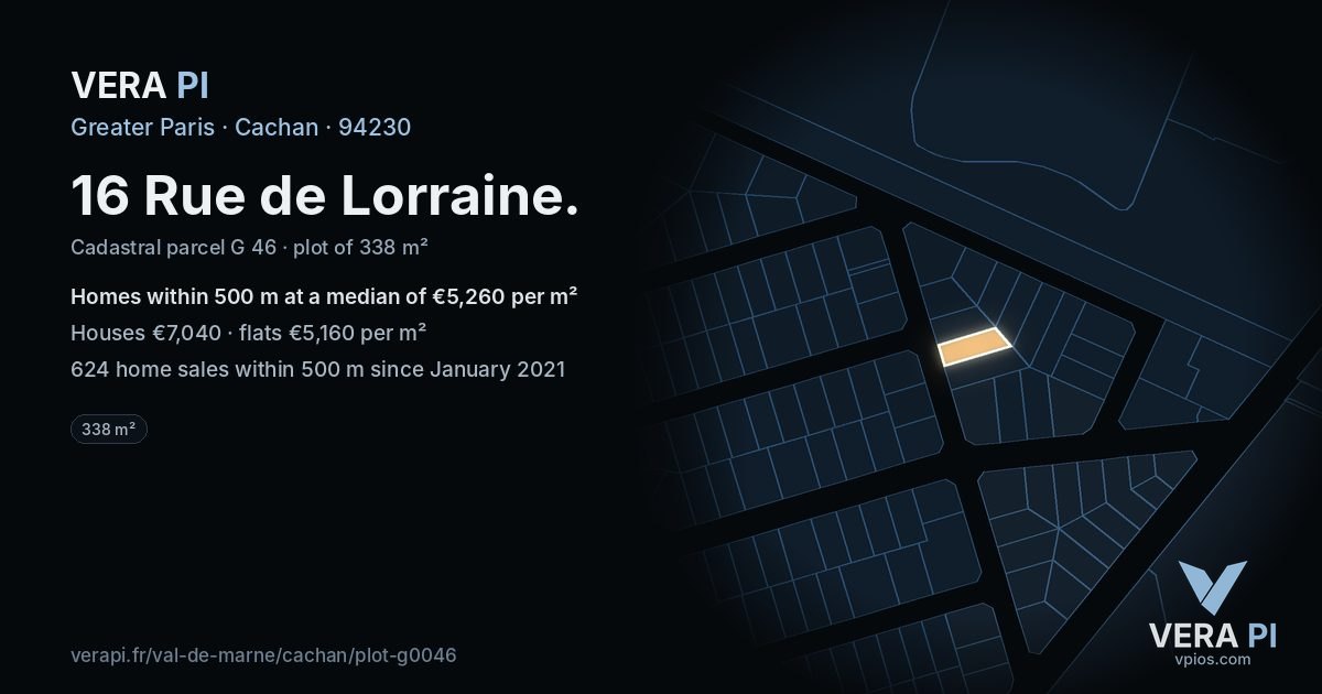 16 Rue de Lorraine, Cachan at night – the plot lit, the parcels around coloured by the prices near them