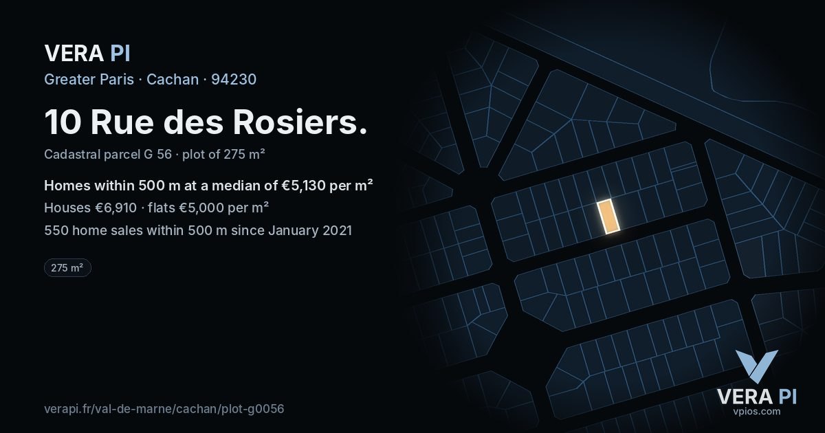 10 Rue des Rosiers, Cachan at night – the plot lit, the parcels around coloured by the prices near them