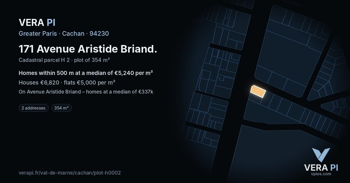 171 Avenue Aristide Briand, Cachan at night – the plot lit, the parcels around coloured by the prices near them