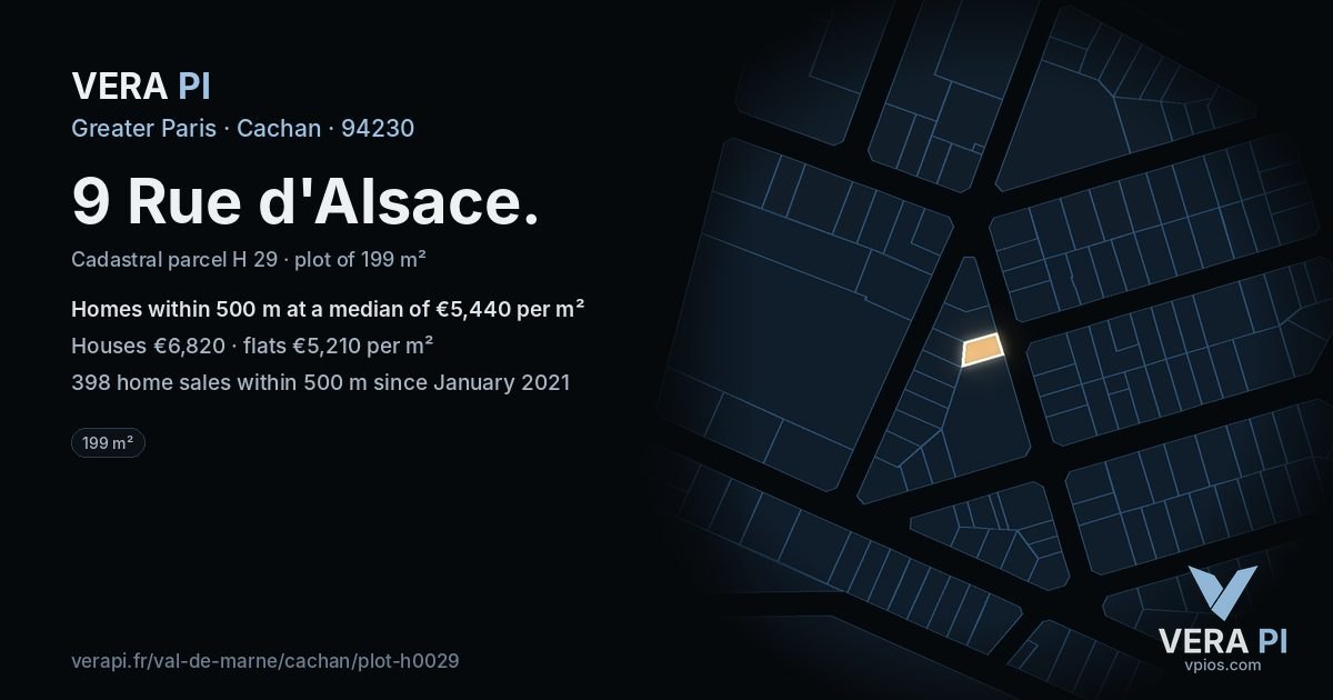 9 Rue d'Alsace, Cachan at night – the plot lit, the parcels around coloured by the prices near them