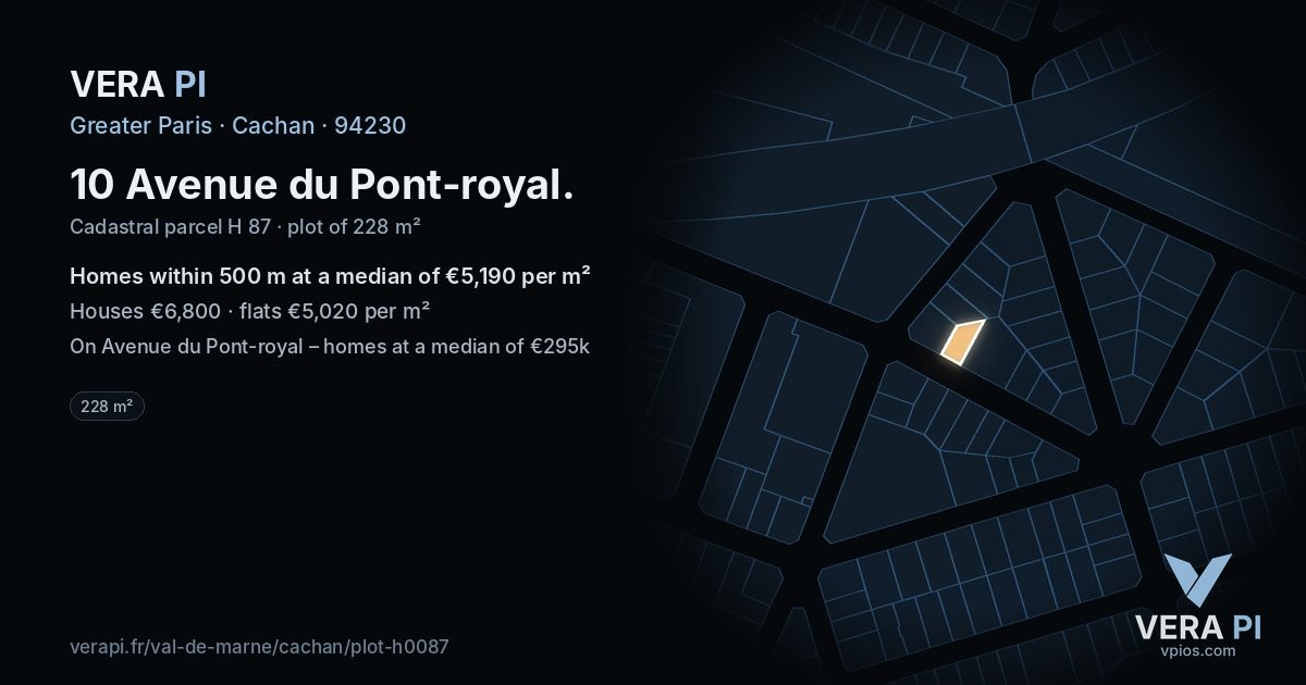 10 Avenue du Pont-royal, Cachan at night – the plot lit, the parcels around coloured by the prices near them