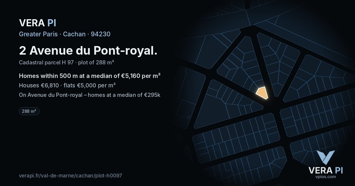 2 Avenue du Pont-royal, Cachan at night – the plot lit, the parcels around coloured by the prices near them