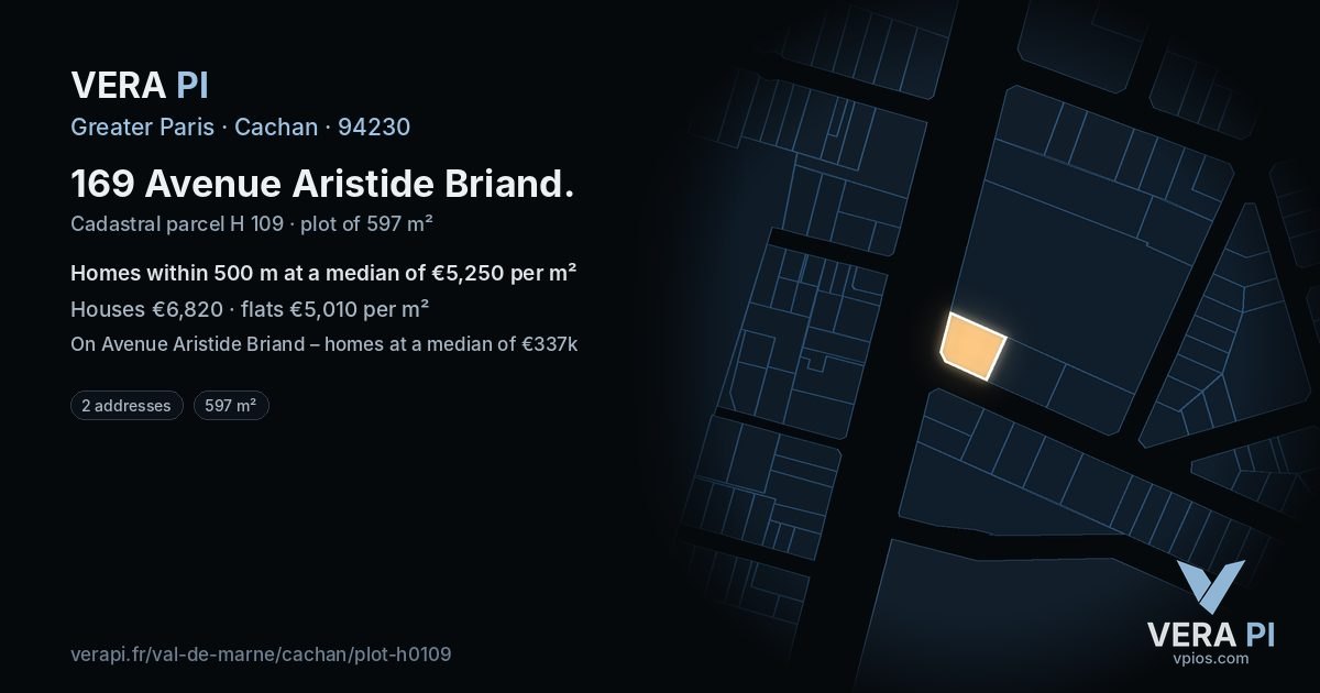 169 Avenue Aristide Briand, Cachan at night – the plot lit, the parcels around coloured by the prices near them