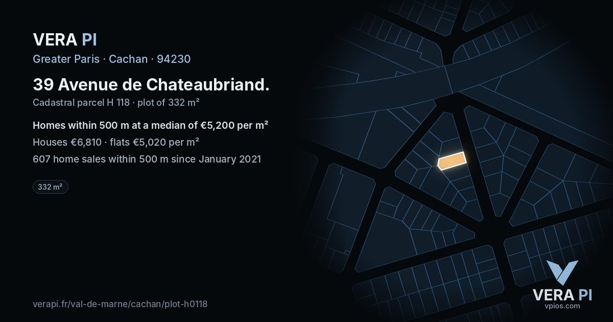 39 Avenue de Chateaubriand, Cachan at night – the plot lit, the parcels around coloured by the prices near them