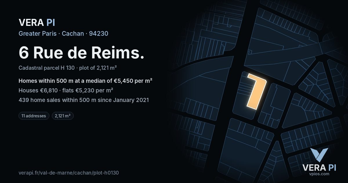 6 Rue de Reims, Cachan at night – the plot lit, the parcels around coloured by the prices near them