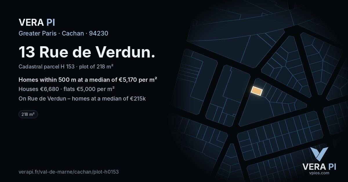 13 Rue de Verdun, Cachan at night – the plot lit, the parcels around coloured by the prices near them