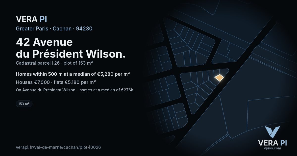 42 Avenue du Président Wilson, Cachan at night – the plot lit, the parcels around coloured by the prices near them