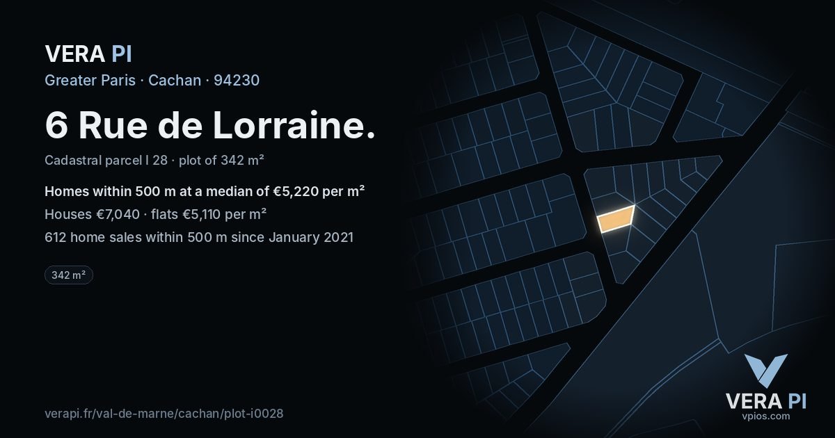 6 Rue de Lorraine, Cachan at night – the plot lit, the parcels around coloured by the prices near them