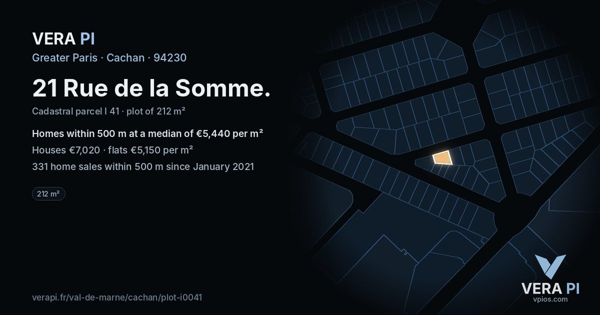 21 Rue de la Somme, Cachan at night – the plot lit, the parcels around coloured by the prices near them