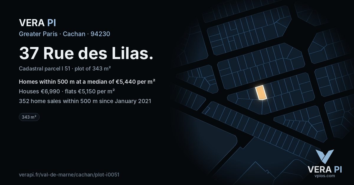 37 Rue des Lilas, Cachan at night – the plot lit, the parcels around coloured by the prices near them