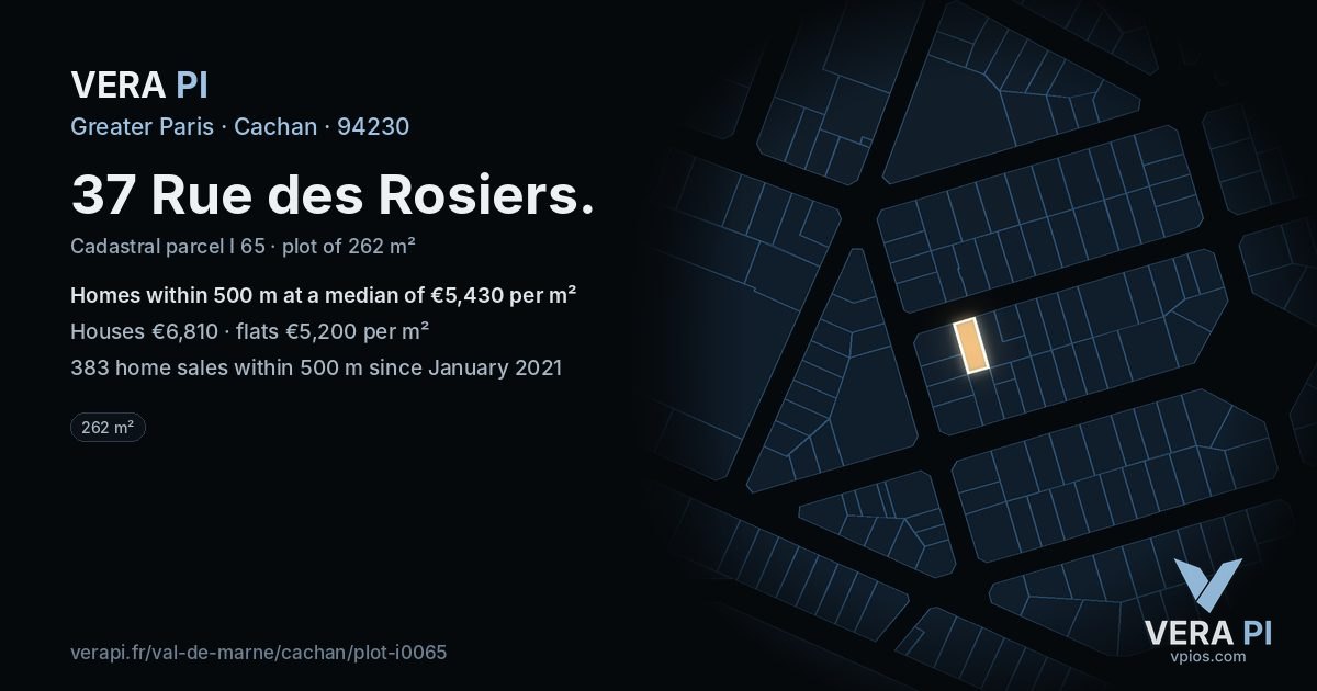 37 Rue des Rosiers, Cachan at night – the plot lit, the parcels around coloured by the prices near them
