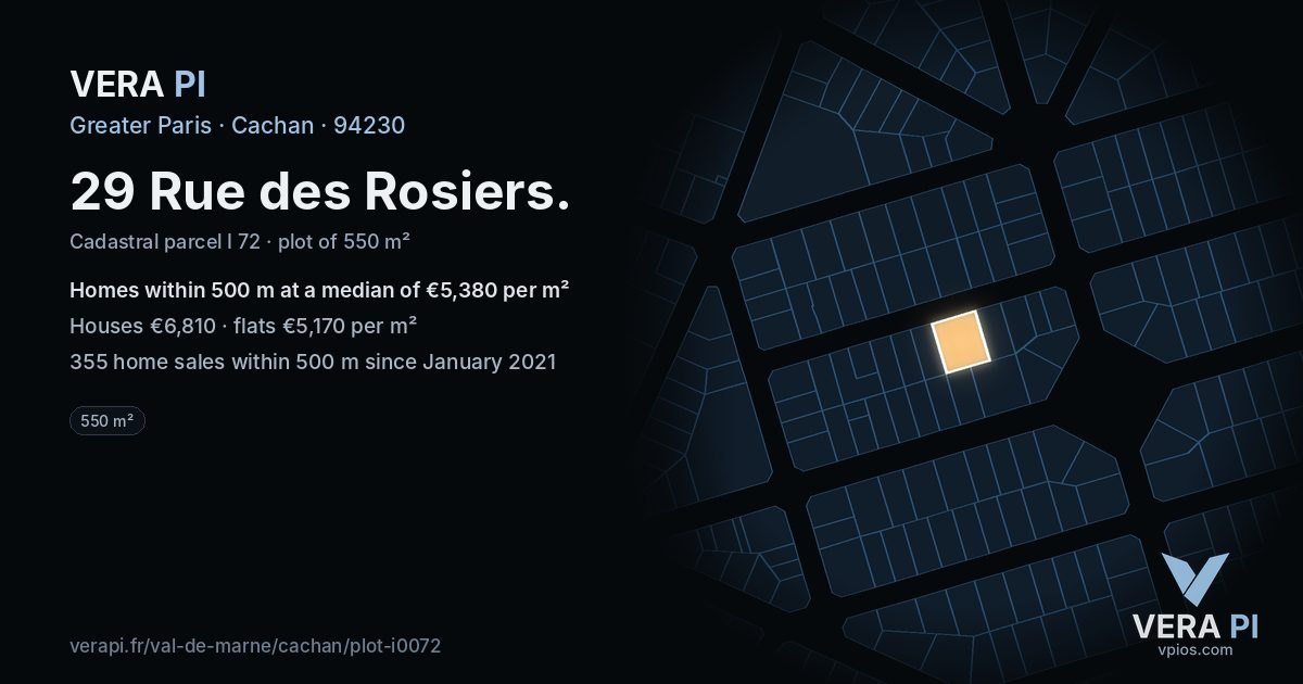 29 Rue des Rosiers, Cachan at night – the plot lit, the parcels around coloured by the prices near them