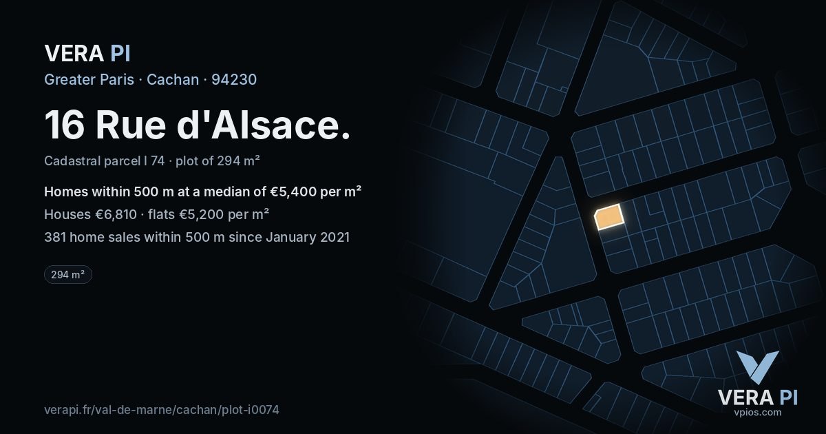 16 Rue d'Alsace, Cachan at night – the plot lit, the parcels around coloured by the prices near them