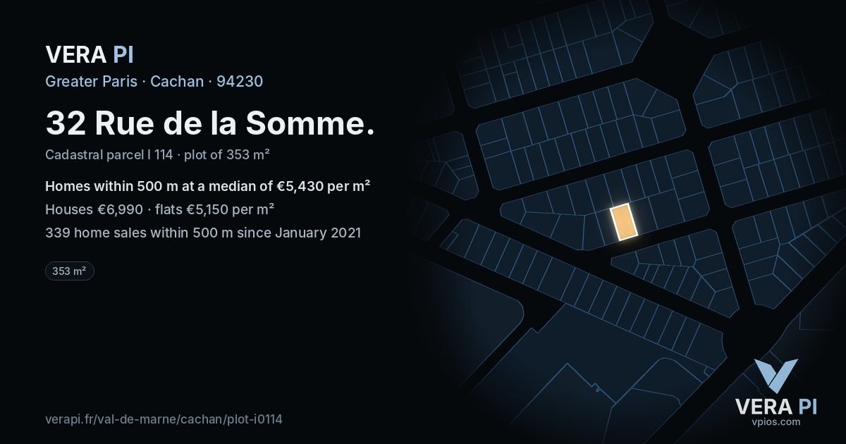 32 Rue de la Somme, Cachan at night – the plot lit, the parcels around coloured by the prices near them