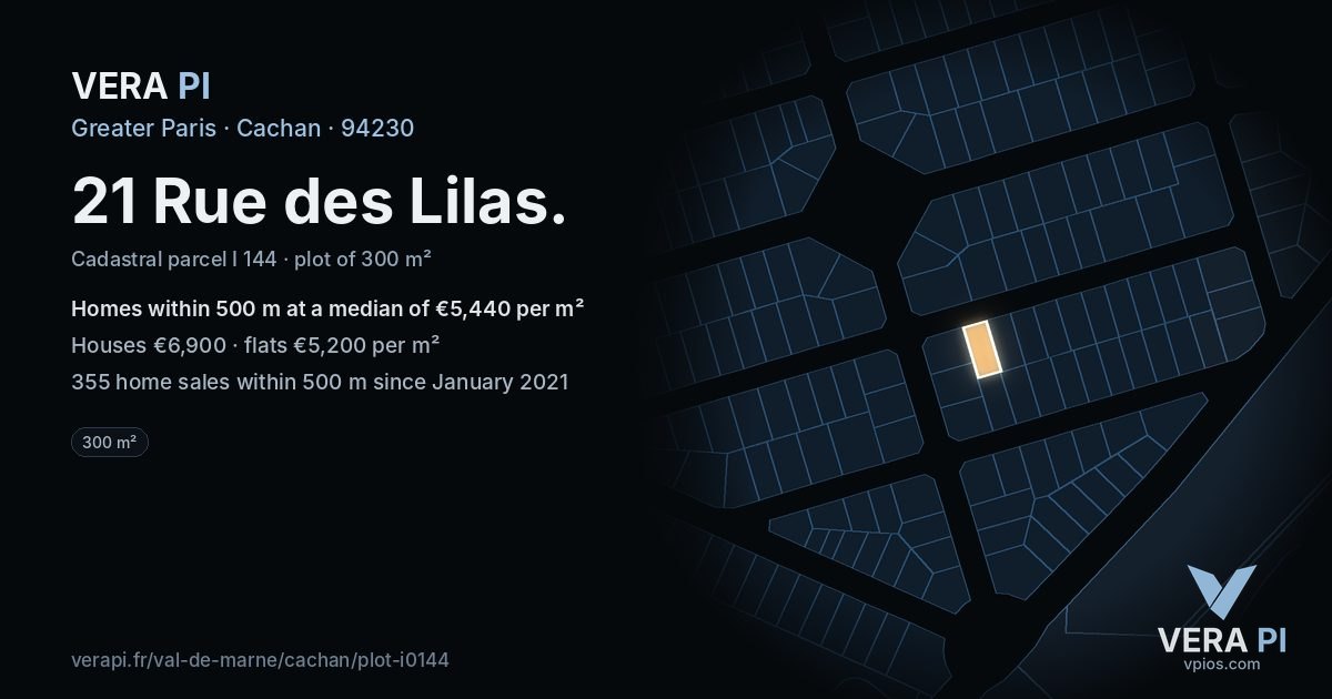 21 Rue des Lilas, Cachan at night – the plot lit, the parcels around coloured by the prices near them