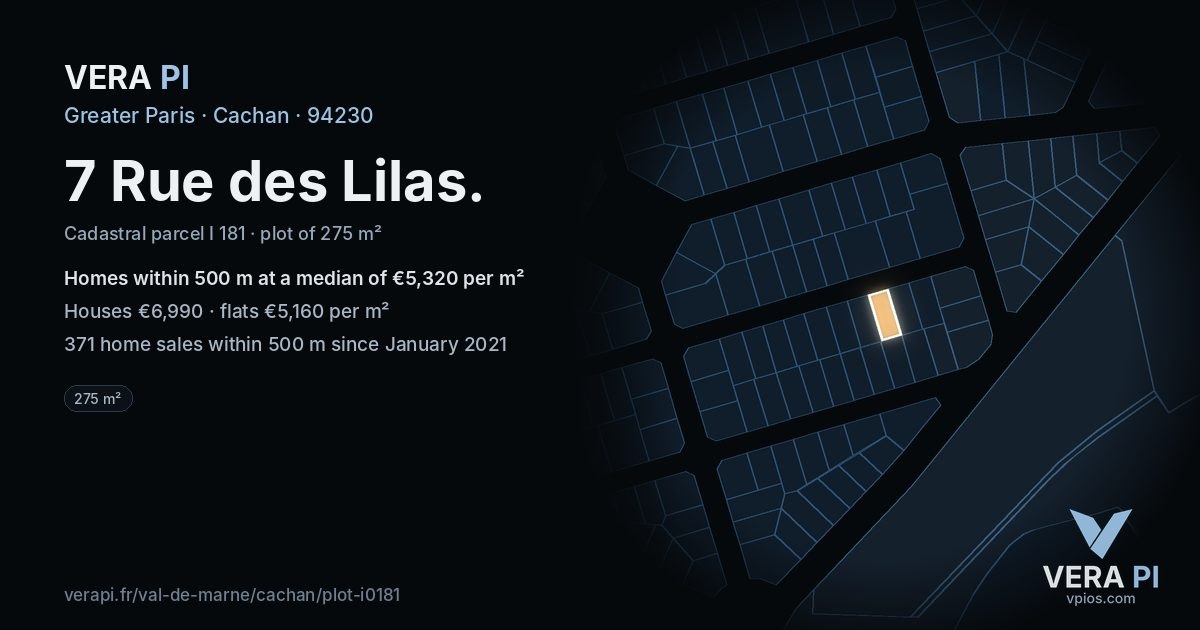 7 Rue des Lilas, Cachan at night – the plot lit, the parcels around coloured by the prices near them
