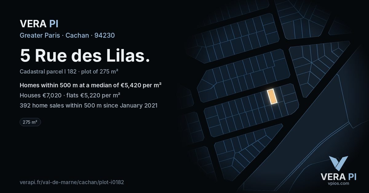 5 Rue des Lilas, Cachan at night – the plot lit, the parcels around coloured by the prices near them