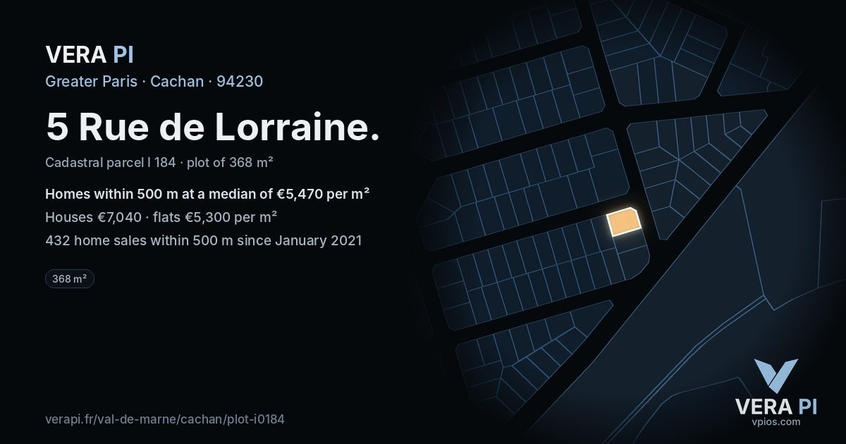 5 Rue de Lorraine, Cachan at night – the plot lit, the parcels around coloured by the prices near them