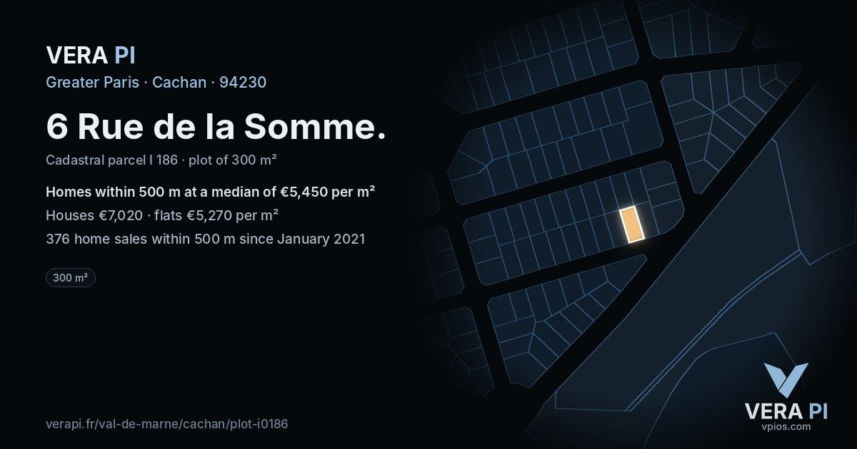 6 Rue de la Somme, Cachan at night – the plot lit, the parcels around coloured by the prices near them