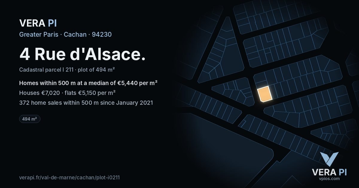 4 Rue d'Alsace, Cachan at night – the plot lit, the parcels around coloured by the prices near them