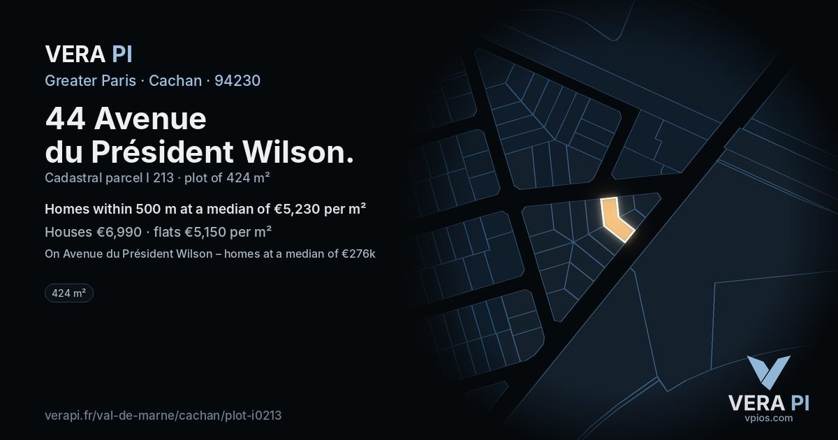 44 Avenue du Président Wilson, Cachan at night – the plot lit, the parcels around coloured by the prices near them