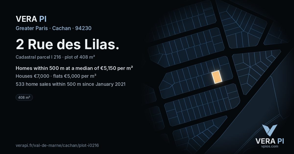 2 Rue des Lilas, Cachan at night – the plot lit, the parcels around coloured by the prices near them