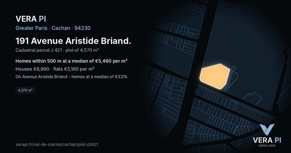 191 Avenue Aristide Briand, Cachan at night – the plot lit, the parcels around coloured by the prices near them