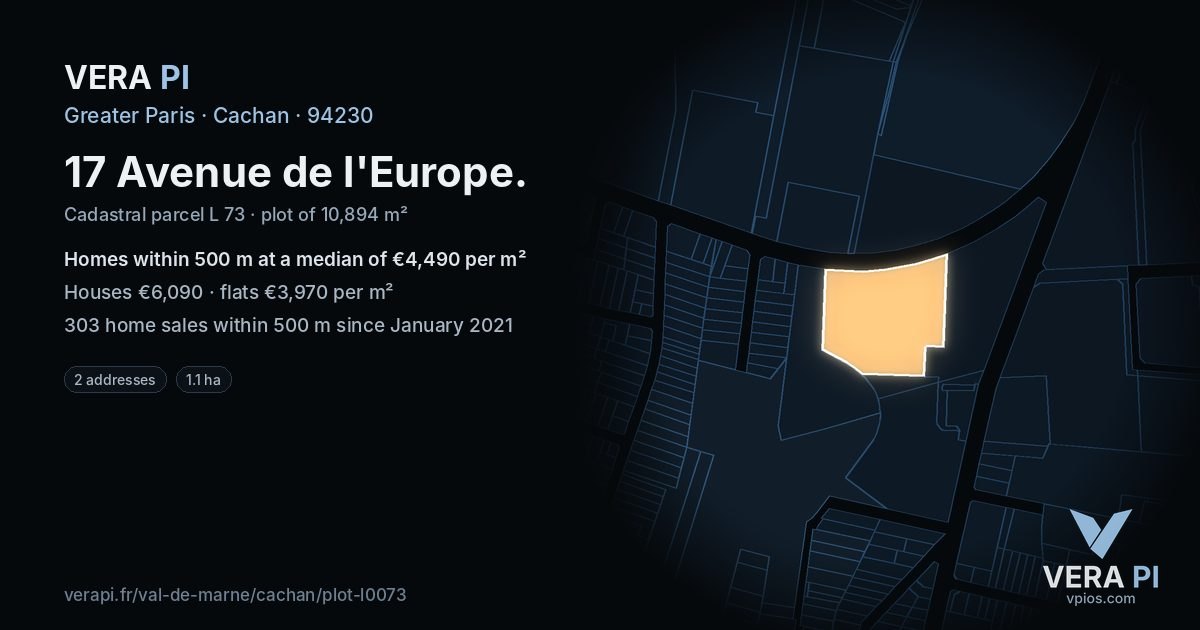 17 Avenue de l'Europe, Cachan at night – the plot lit, the parcels around coloured by the prices near them