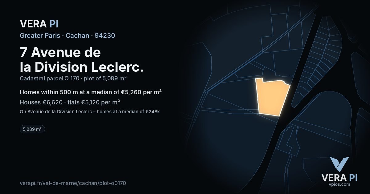 7 Avenue de la Division Leclerc, Cachan at night – the plot lit, the parcels around coloured by the prices near them