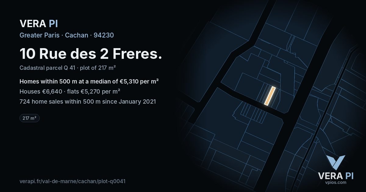 10 Rue des 2 Freres, Cachan at night – the plot lit, the parcels around coloured by the prices near them