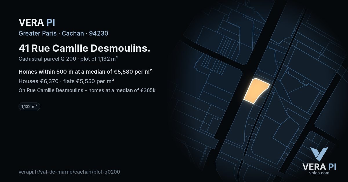 41 Rue Camille Desmoulins, Cachan at night – the plot lit, the parcels around coloured by the prices near them