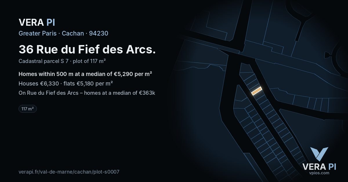 36 Rue du Fief des Arcs, Cachan at night – the plot lit, the parcels around coloured by the prices near them