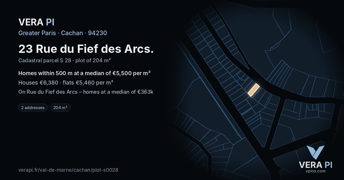 23 Rue du Fief des Arcs, Cachan at night – the plot lit, the parcels around coloured by the prices near them