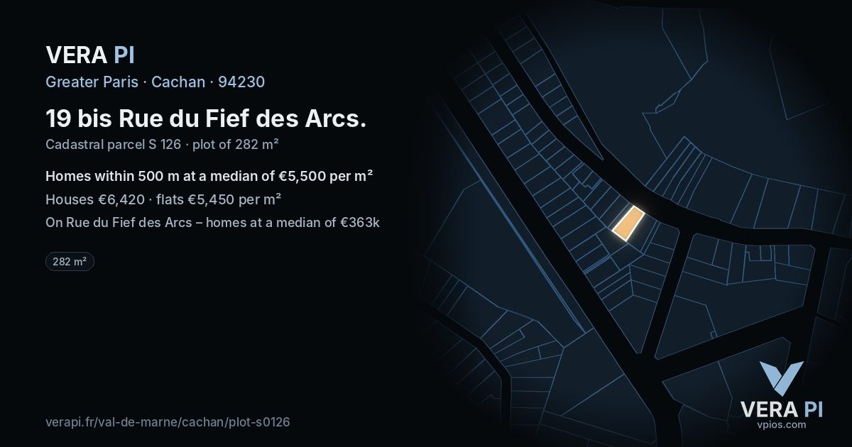 19 bis Rue du Fief des Arcs, Cachan at night – the plot lit, the parcels around coloured by the prices near them