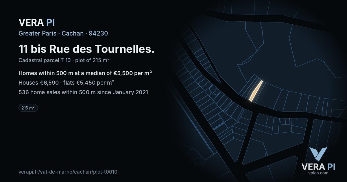 11 bis Rue des Tournelles, Cachan at night – the plot lit, the parcels around coloured by the prices near them