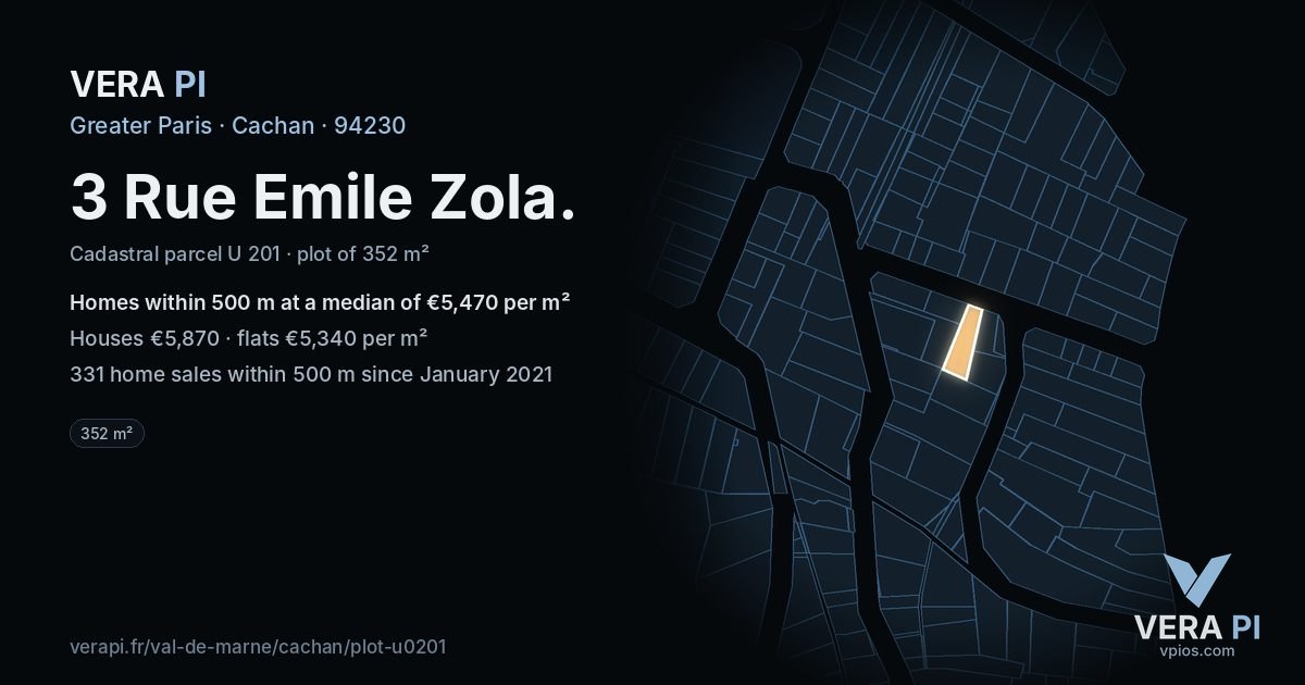 3 Rue Emile Zola, Cachan at night – the plot lit, the parcels around coloured by the prices near them