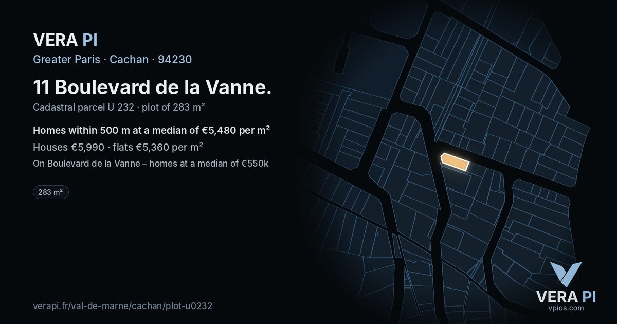 11 Boulevard de la Vanne, Cachan at night – the plot lit, the parcels around coloured by the prices near them